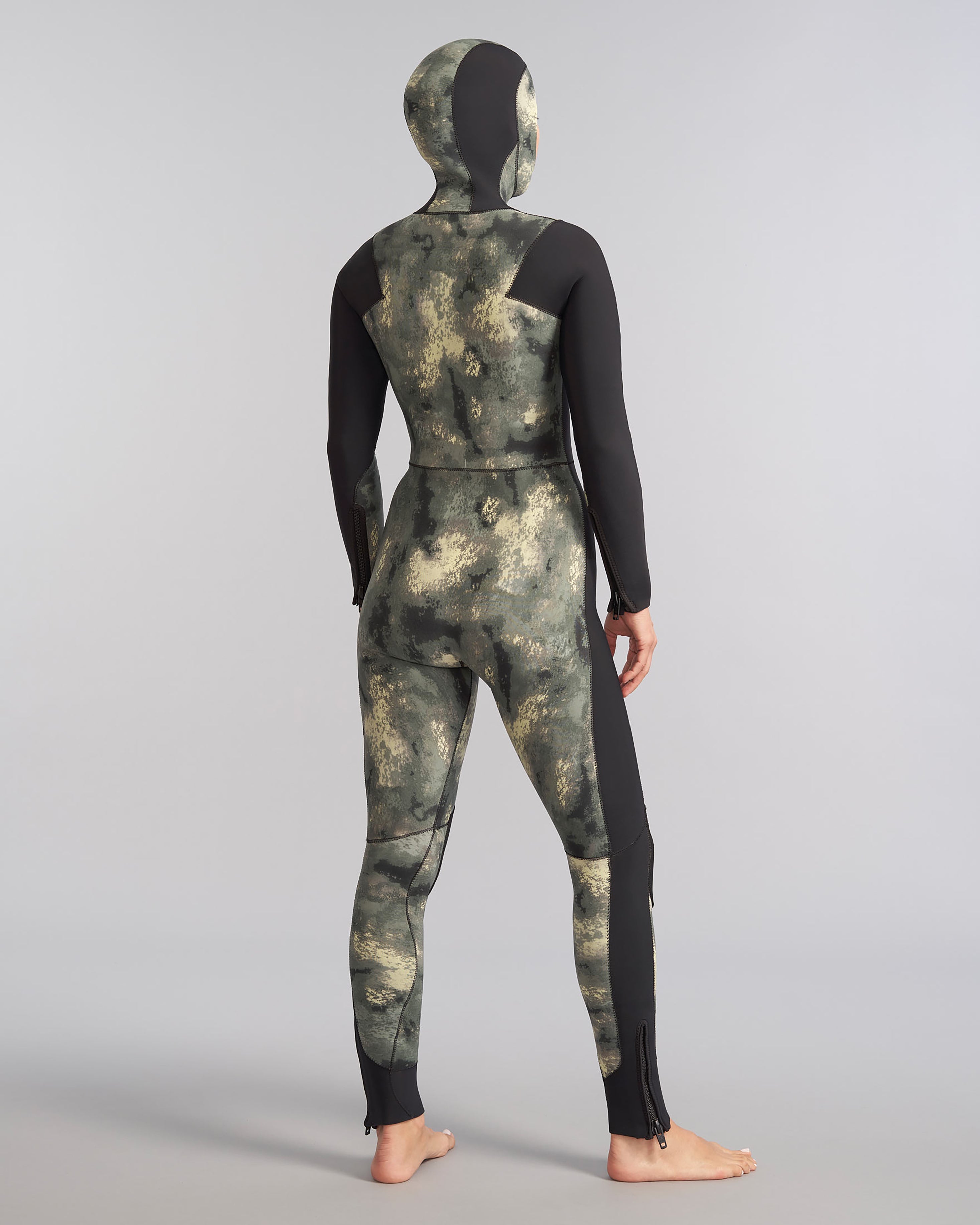 Custom Womens Dive U-zip Hooded Fullsuit – 7TILL8 Wetsuits Custom Womens Dive U-zip Hooded Fullsuit – 7TILL8 Wetsuits